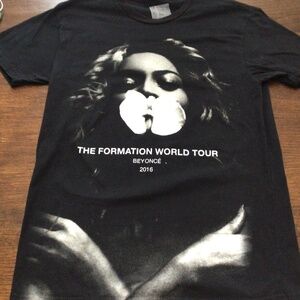 Beyoncé, the formation world tour T-shirt. 2016. Size medium